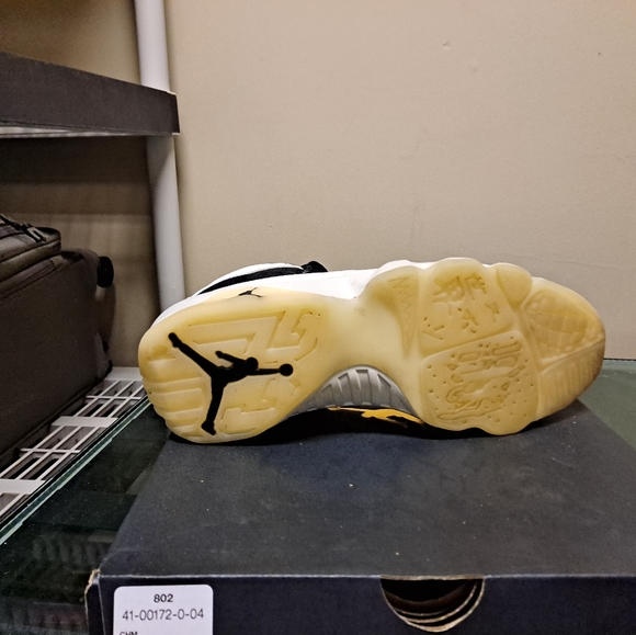 Jordan 9s - Picture 3 of 6